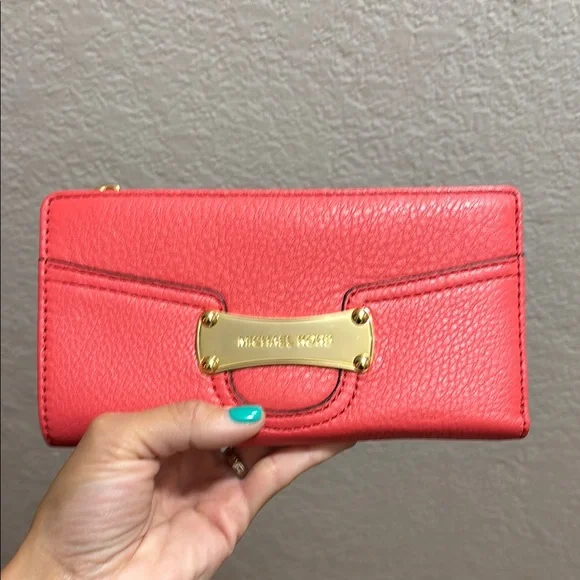 Michael Kors Light/Soft Red Leather Wallet - Picture 1 of 14